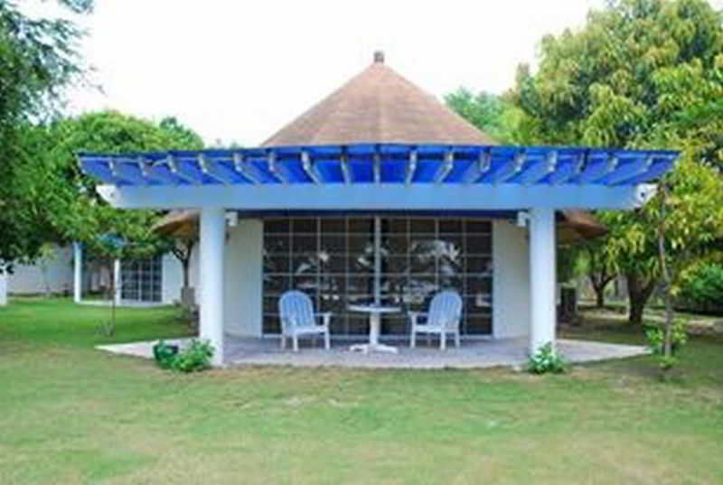 Cordova Reef Village Resort Lapu-Lapu City Exterior foto