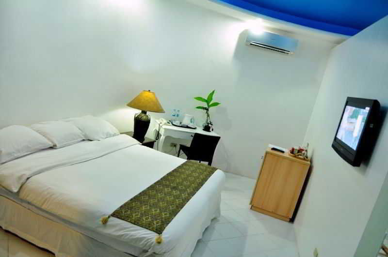 Cordova Reef Village Resort Lapu-Lapu City Exterior foto