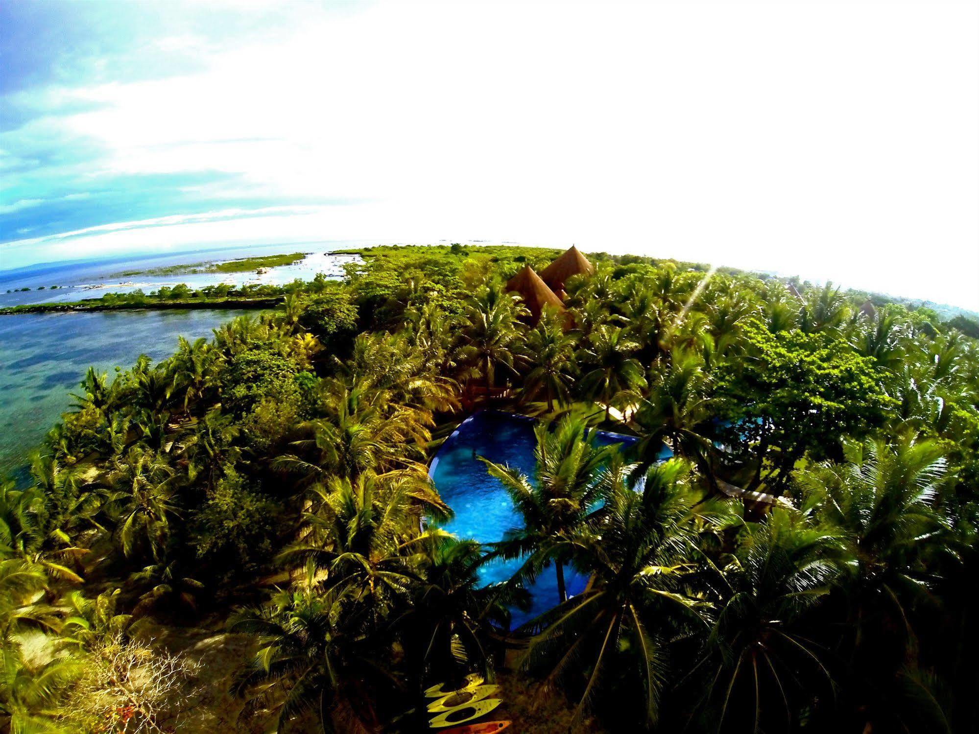 Cordova Reef Village Resort Lapu-Lapu City Exterior foto