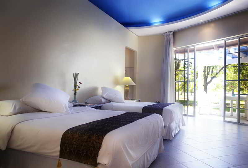 Cordova Reef Village Resort Lapu-Lapu City Exterior foto